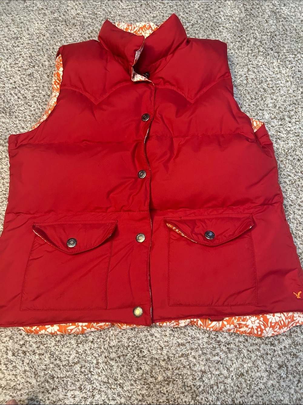 REVERSIBLE American Eagle Outfitters Puffer Vest w/ Floral Lining NEVER WORN